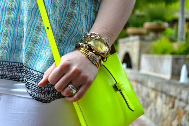 neon-handbag