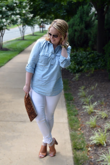 chambray-white-jeans-outfit