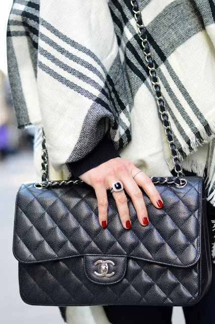 chanel-handbag