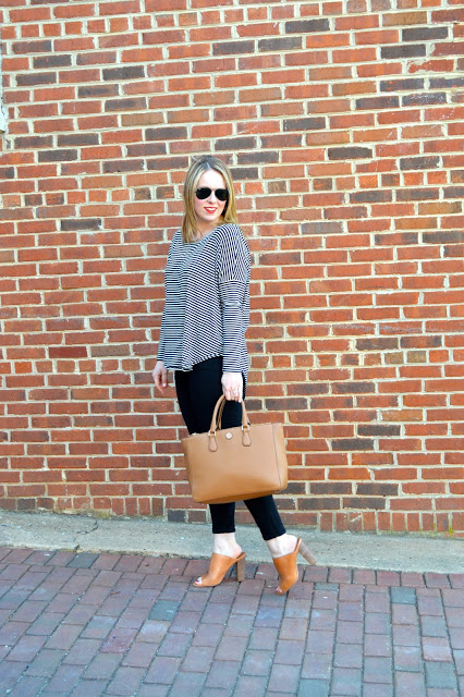 black-white-stripe-outfit