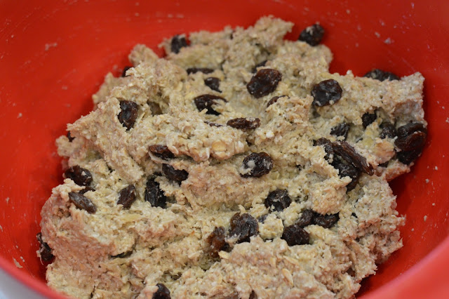 healthy-oatmeal-raisin-cookies-recipe