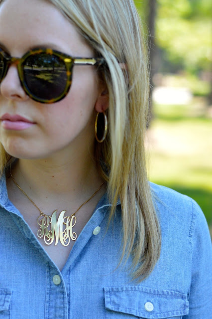 monogram-necklace-outfit