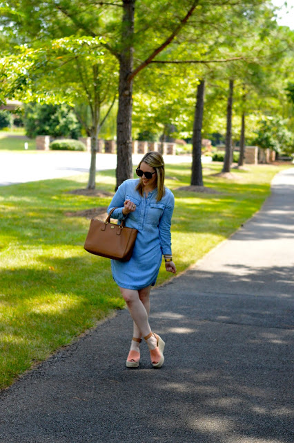 The Best Chambray Dress - A Blonde's Moment