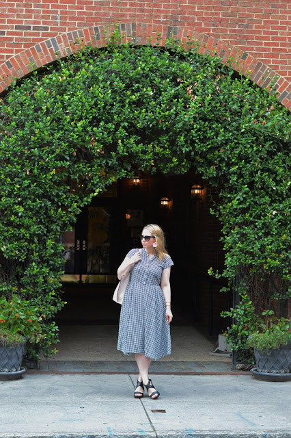 how-to-style-gingham-dress