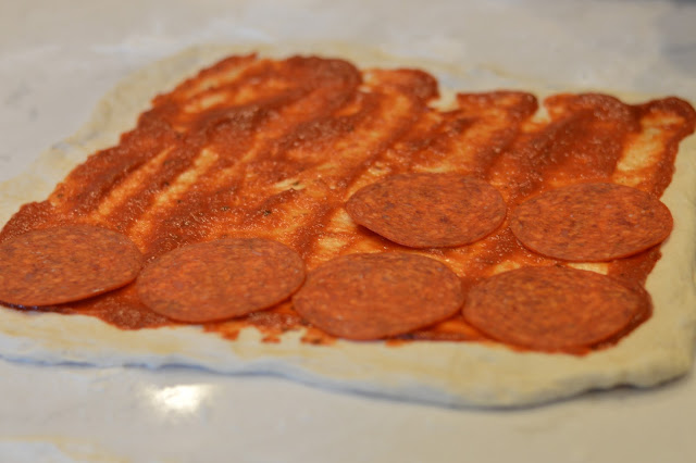 how-to-make-pepperoni-rolls-recipe