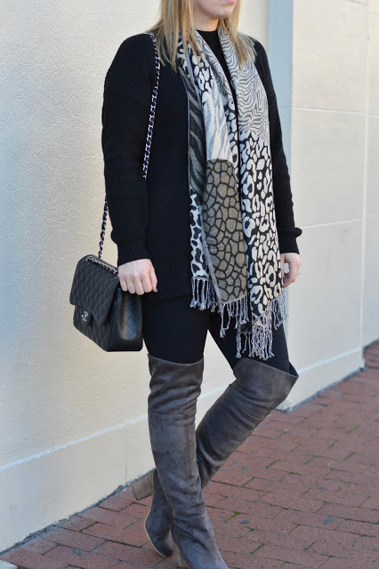 animal-print-scarf-outfit-idea