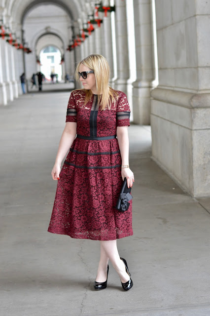 midi-burgundy-lace-dress-outfit