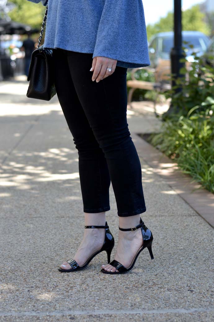 black cropped jeans sandals