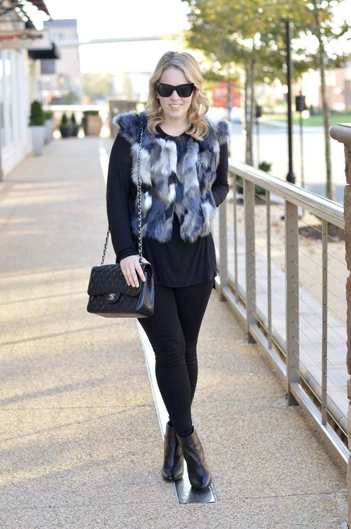 cropped faux fur vest outfit