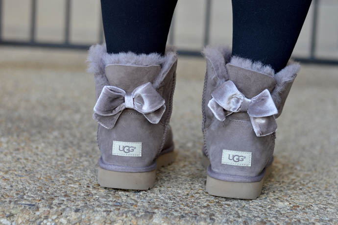 ugg boots with bow