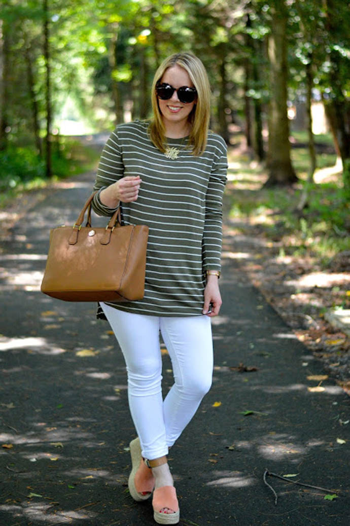 green stripe tee white jeans outfit
