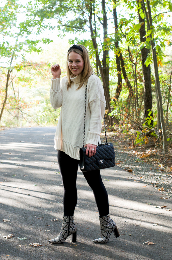 Comfy sweater & leggings: Fall  Outfits with leggings, Boot